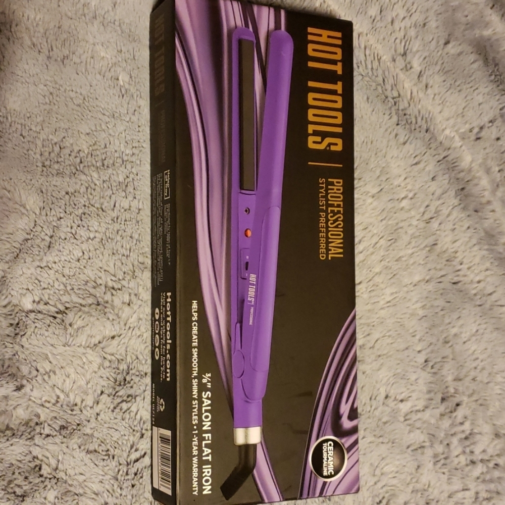 Hot Tools straightener